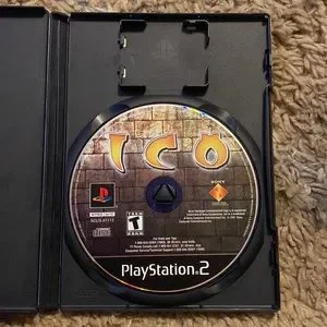 Jeu vidéo Ico - Playstation 2 - PS2 - Manga news